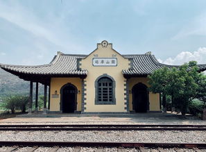 云南小众旅行路线 大理圣托里尼 弥勒万花筒 建水复古小火车