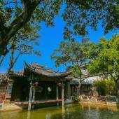 建水2日1晚半自助游·『行摄云南.玩遍临安』复古小火车+网红拍照.蚁工坊+住古城+游经典(团山.文庙.朱家花园.大坂井)动车往返